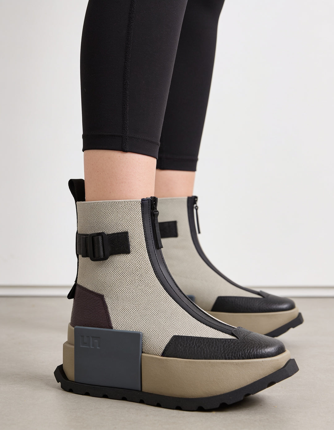 ROKO BOOTIE III STONE MIX