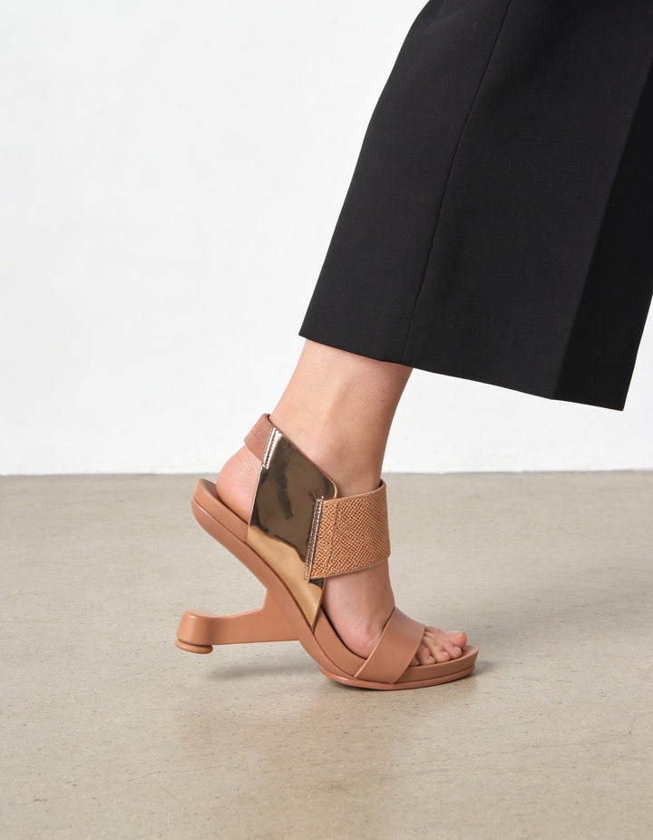 EAMZ RAIKO ROSE GOLD
