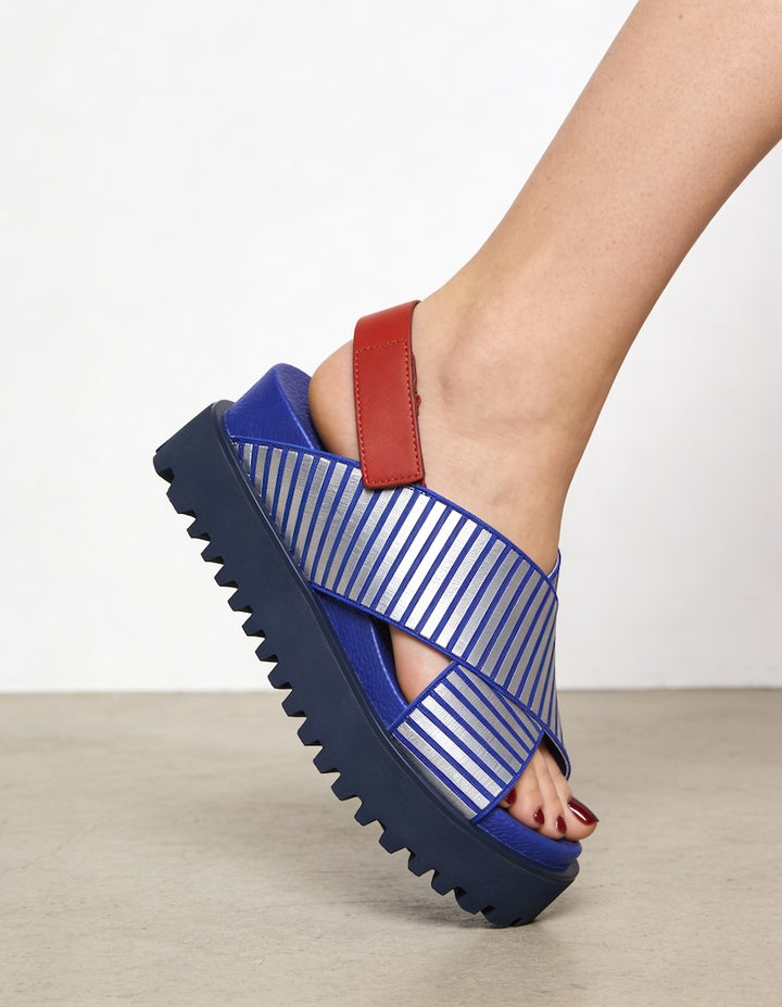 sandalias azules con plataforma para mujer