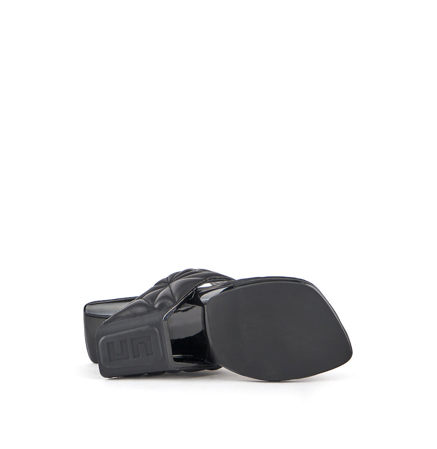 LOOP TOE HI BLACK PUFFY