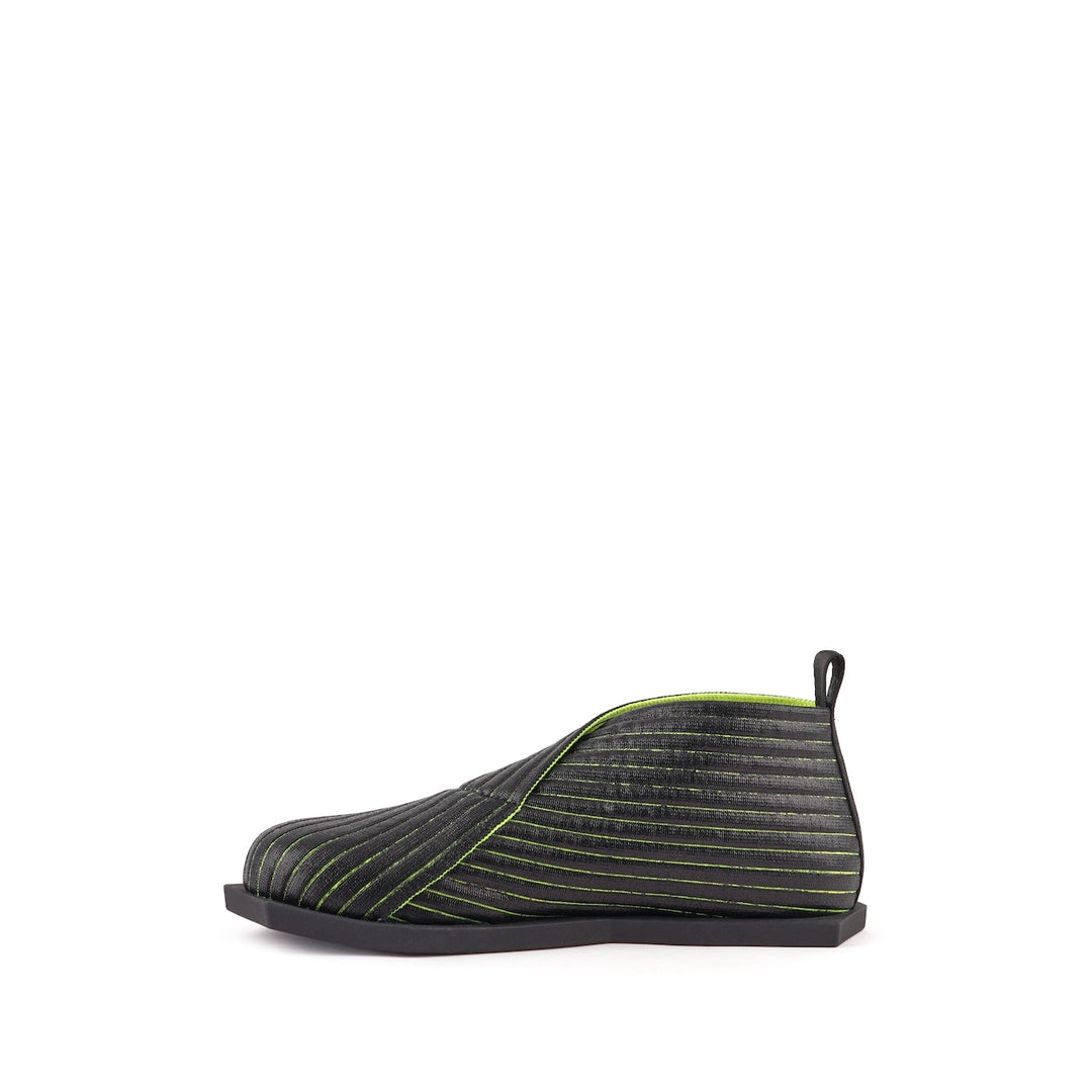 POLY FOLD LO BLACK + CYBER LIME
