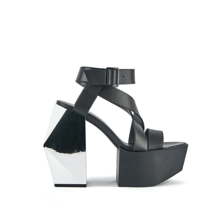 STAGE SANDAL BLACK SILVER