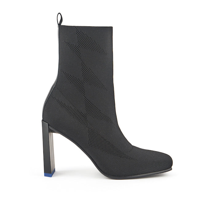 TARA BOOT HI BLACK