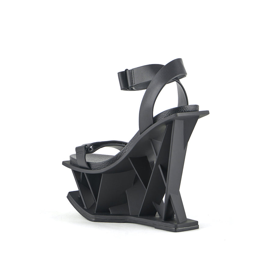 VECTOR BLACK